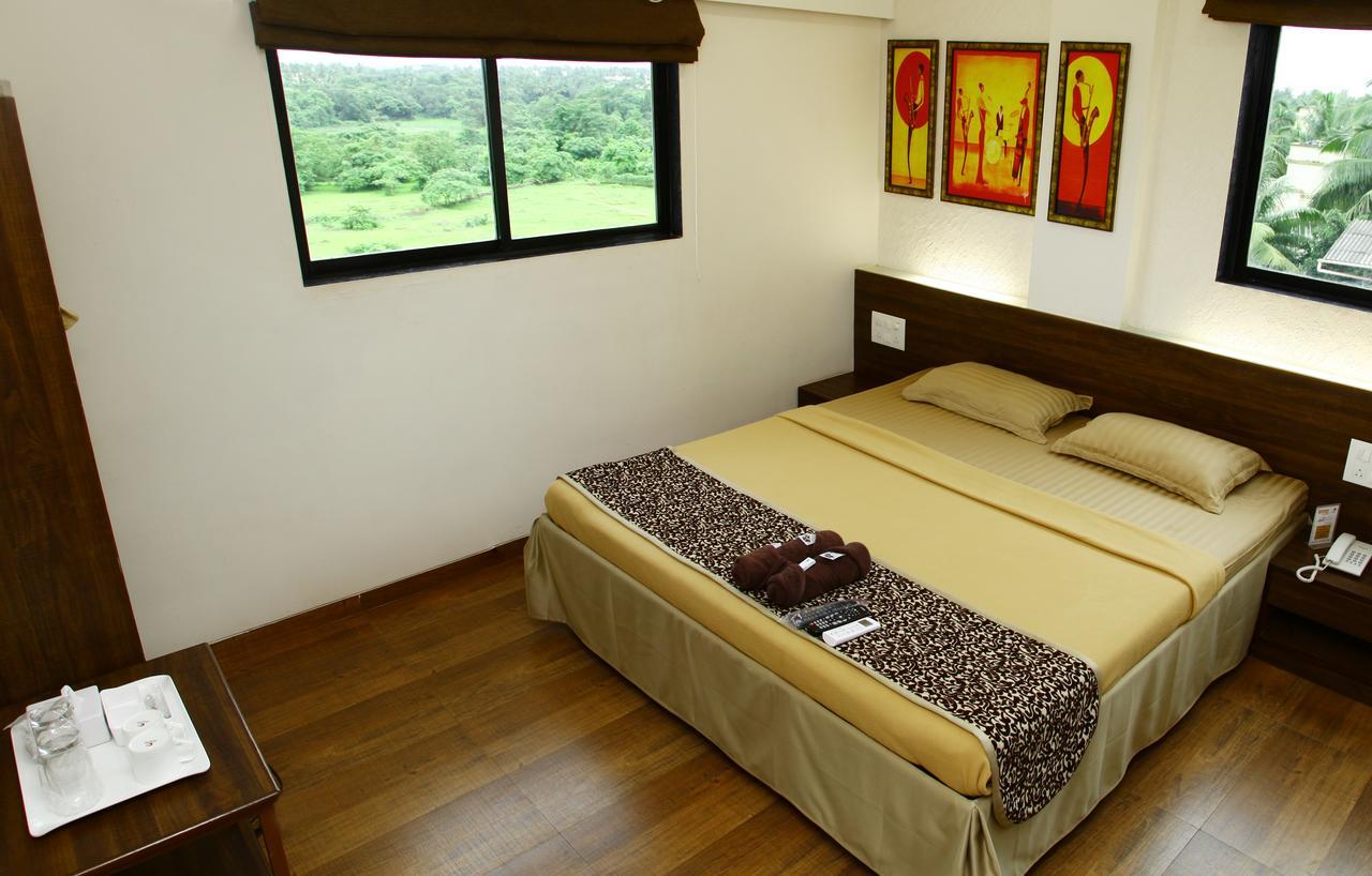 Hotel Maratha Residency Ratnāgiri Exteriér fotografie